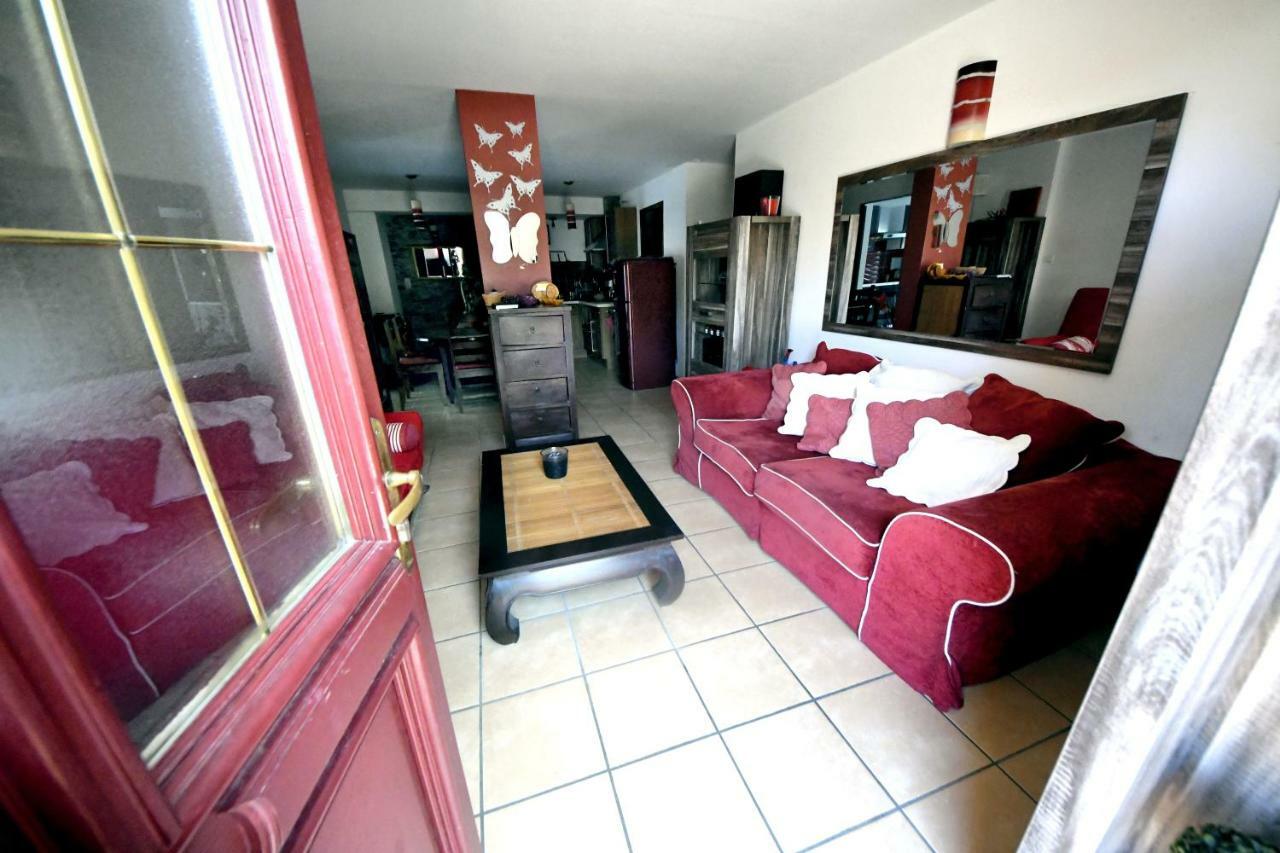 Chambres D'Hotes Des Huppes Nîmes Exteriör bild