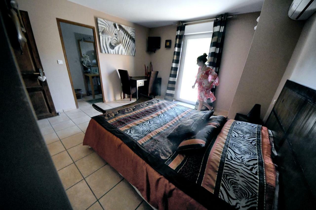 Chambres D'Hotes Des Huppes Nîmes Exteriör bild